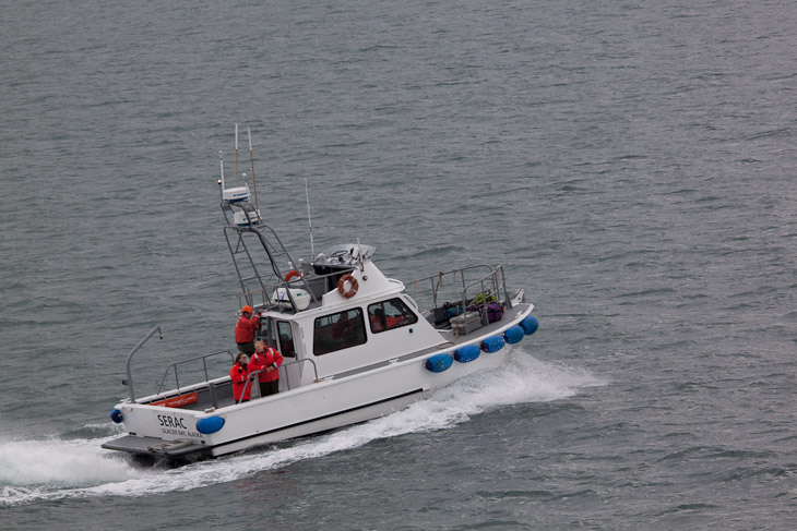 Ranger boat leaving cruise ship